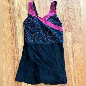 One piece swimsuit dress patterned with under lining
